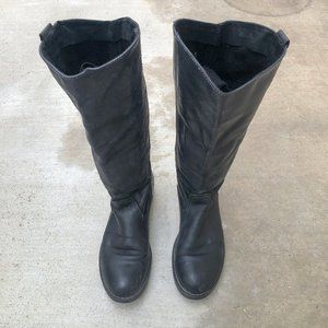 Tall Black leather vintage Steve Madden Nettle boot